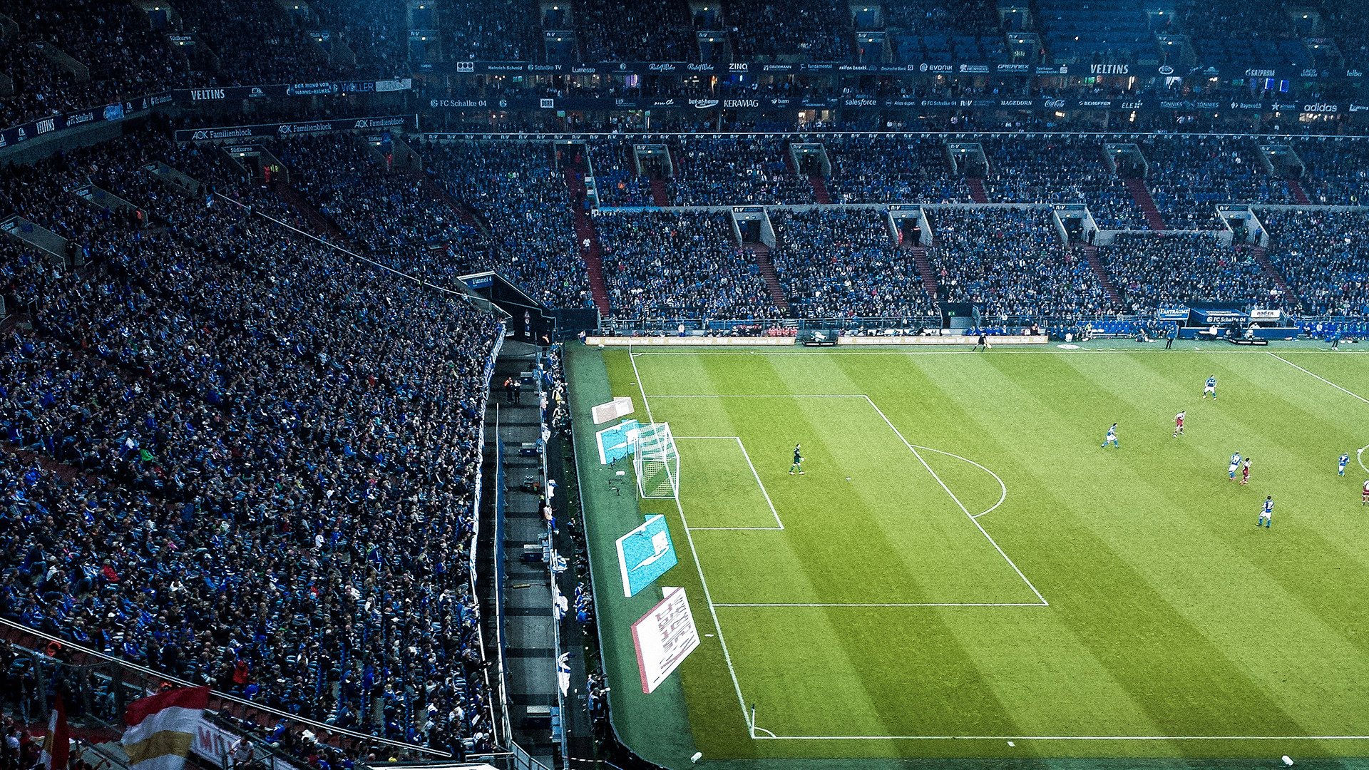 楚阿梅尼完成里程碑，佛罗伦萨血拼拜仁，当理性计算遇上浪漫狂想